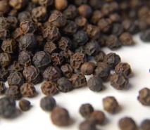 Pepper Black Whole 